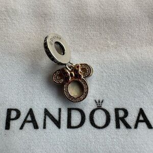 Disney x PANDORA Minnie Mouse Charm For Mom